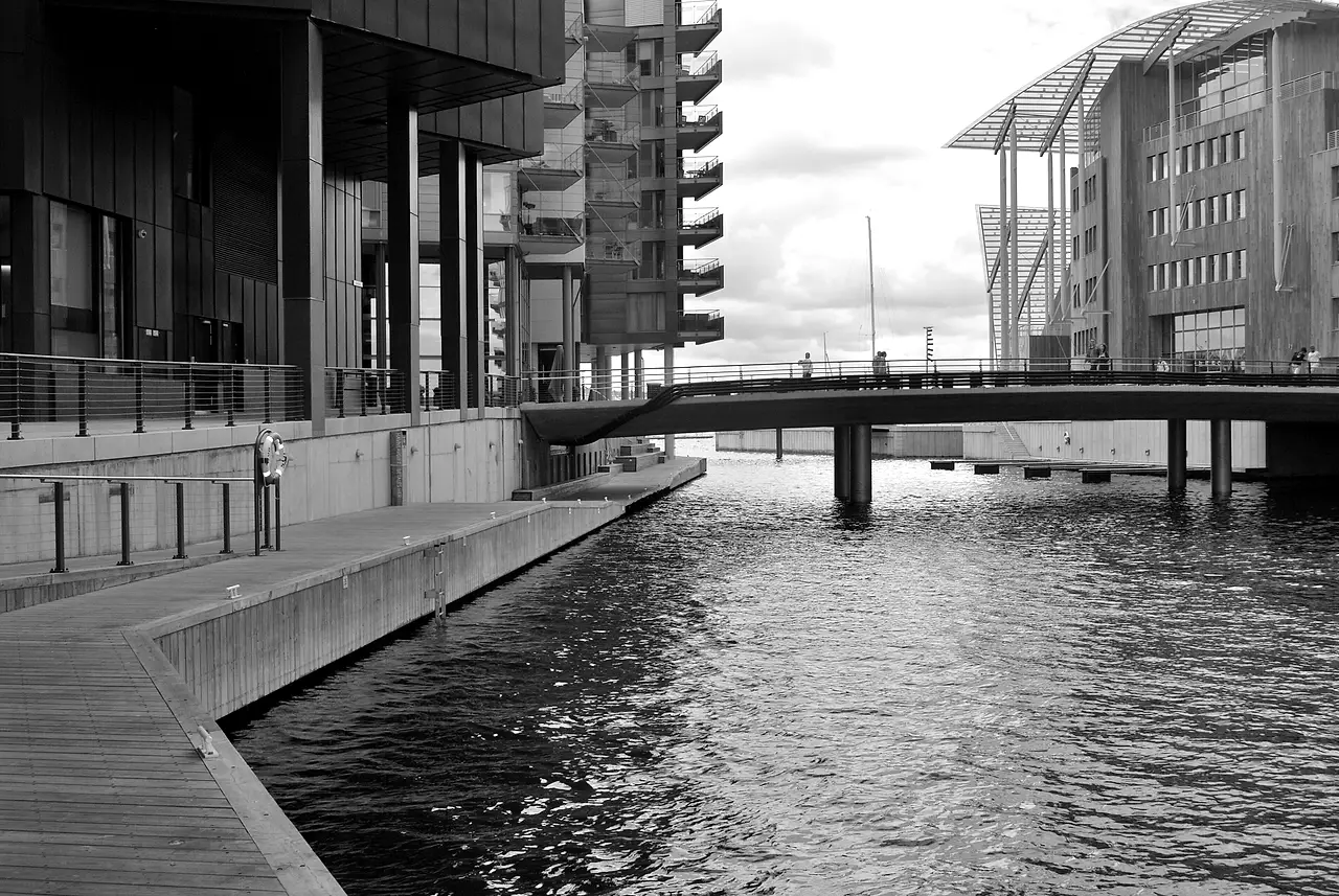 Kanalen på Tjuvholmen i Oslo